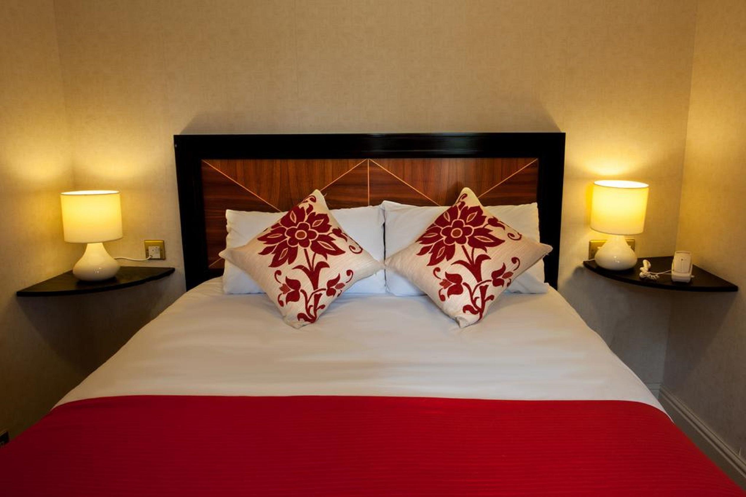 Hotel Royal Court & 3*